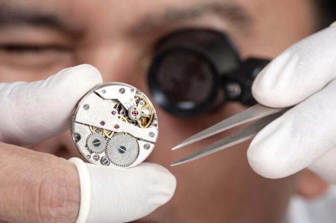 芝柏手表正规维修（芝柏手表的分针卡住了怎样解决）