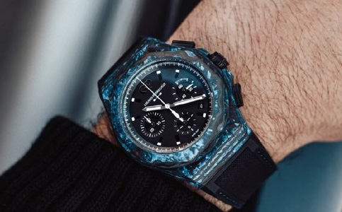 芝柏手表皮带多少钱（如何为芝柏手表更换表圈）