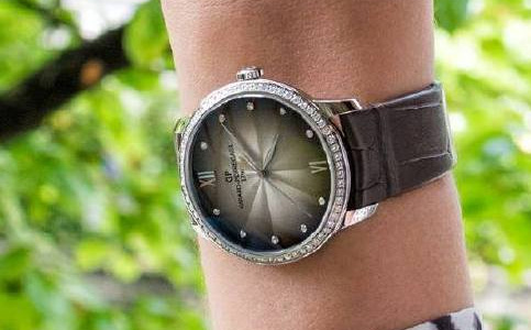 芝柏手表售后服务点（芝柏手表表把断裂的解决技巧）