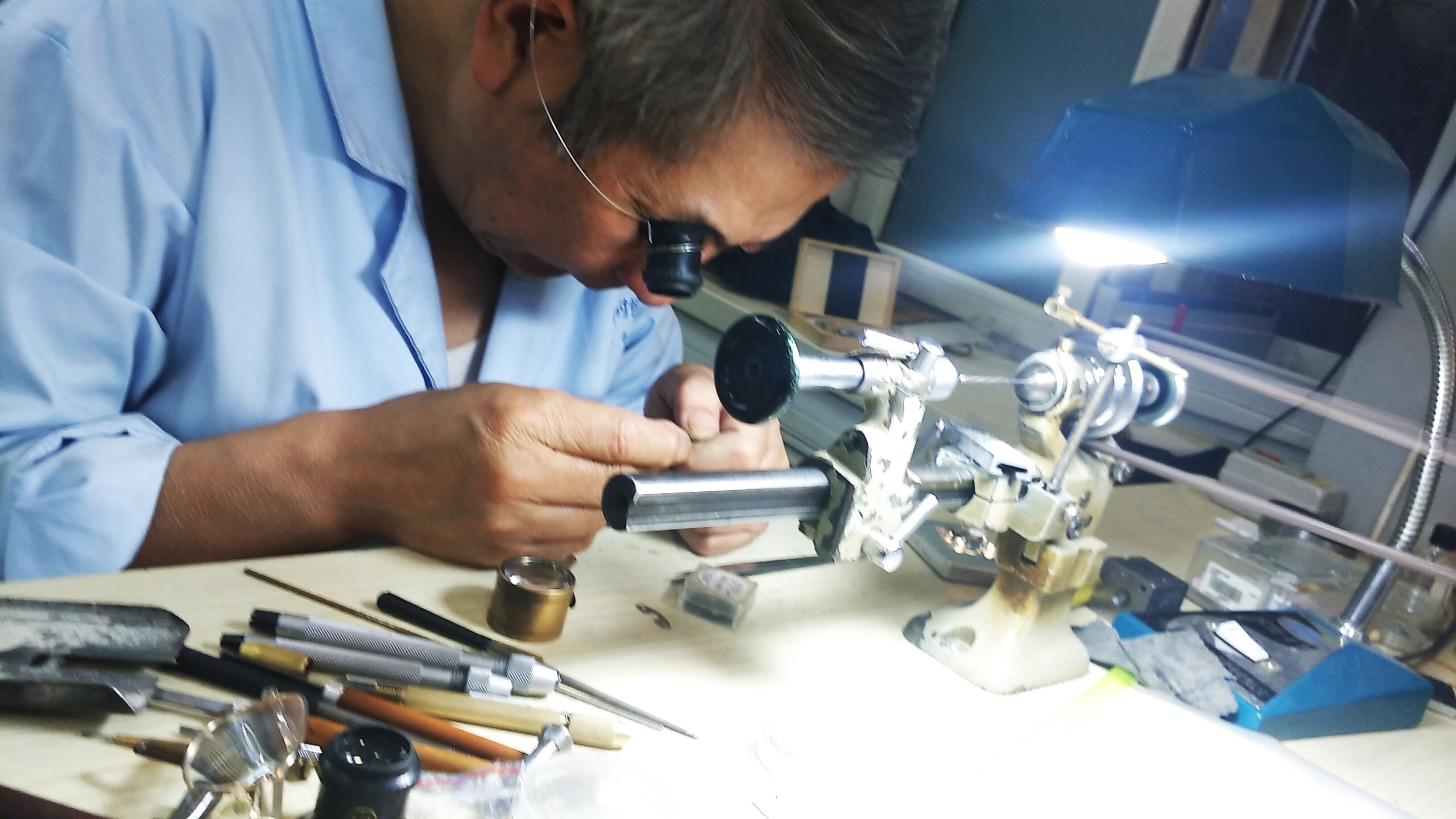 芝柏售后中心（芝柏手表更换防水胶圈的方法）