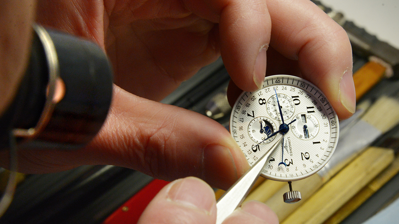 芝柏表全面保养（芝柏表框磕碰）