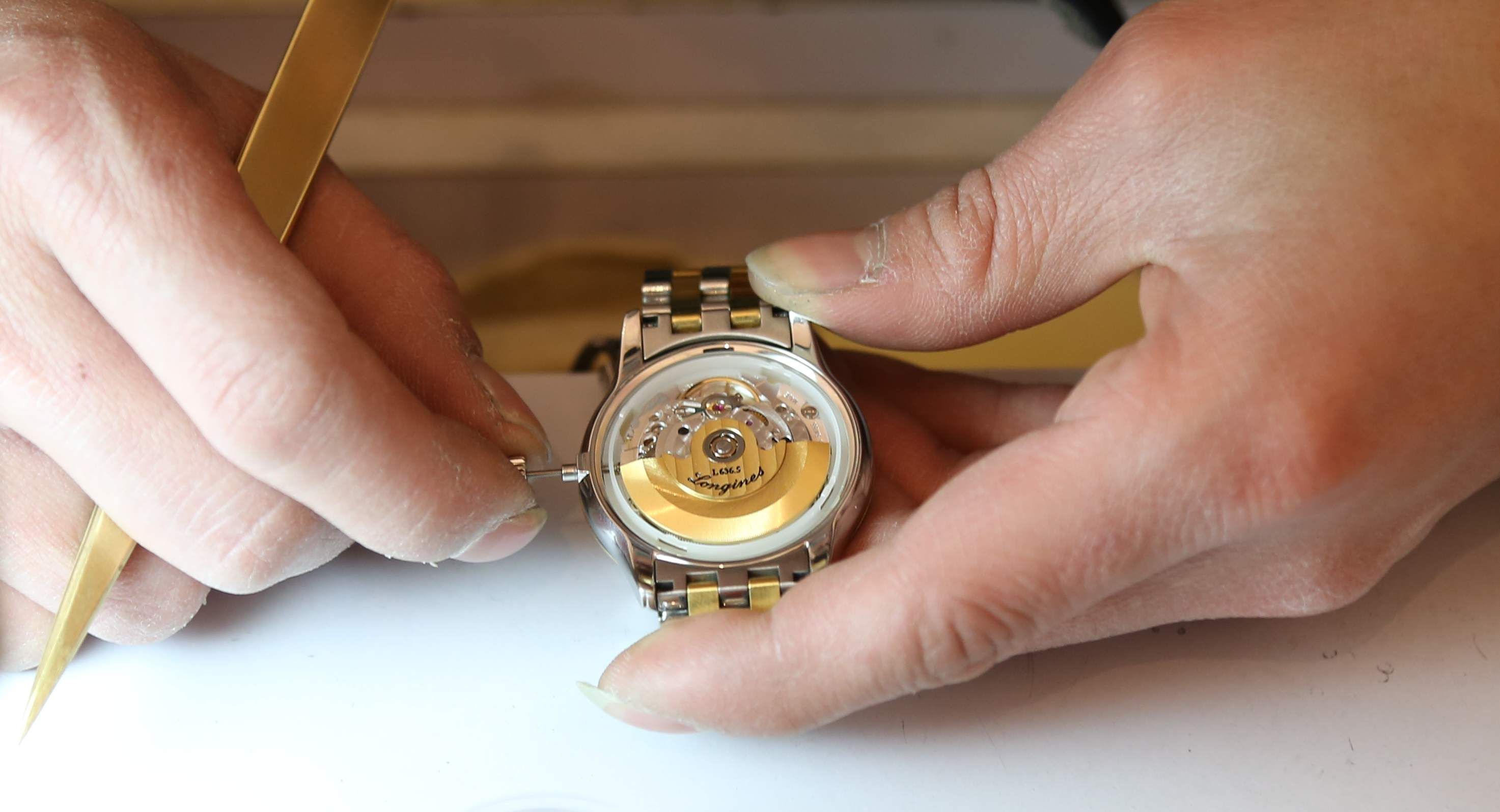 芝柏手表维修地址（芝柏如何外观保养）