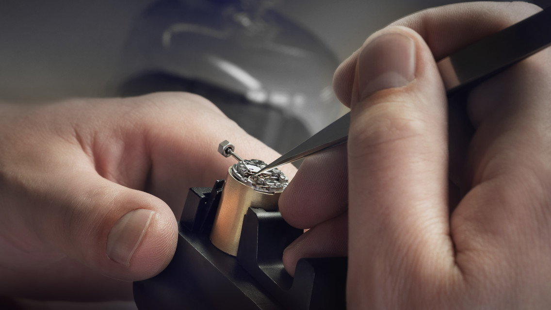 芝柏售后客服电话多少号（芝柏发条松动）