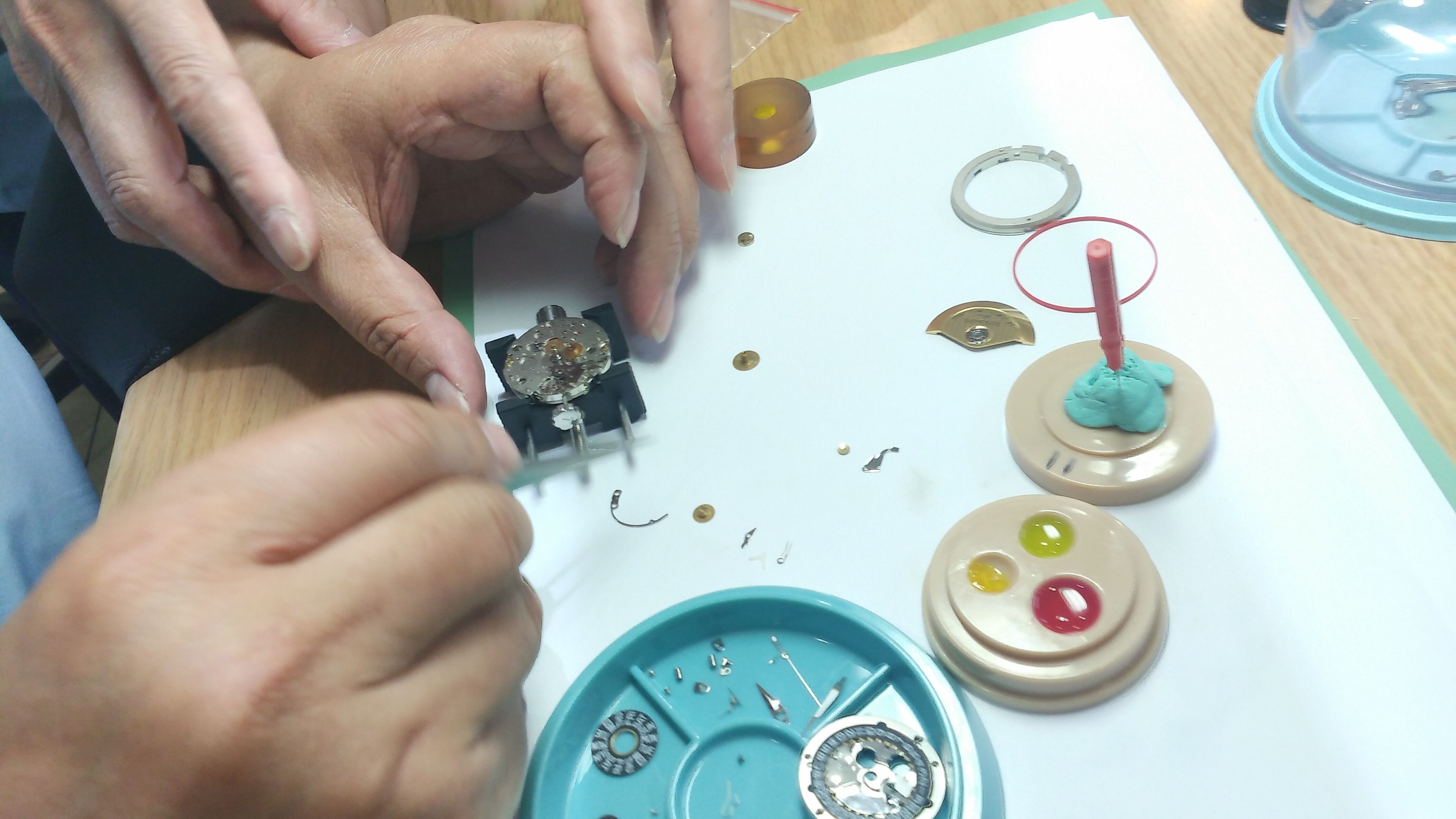 芝柏售后电话（芝柏指针生锈）